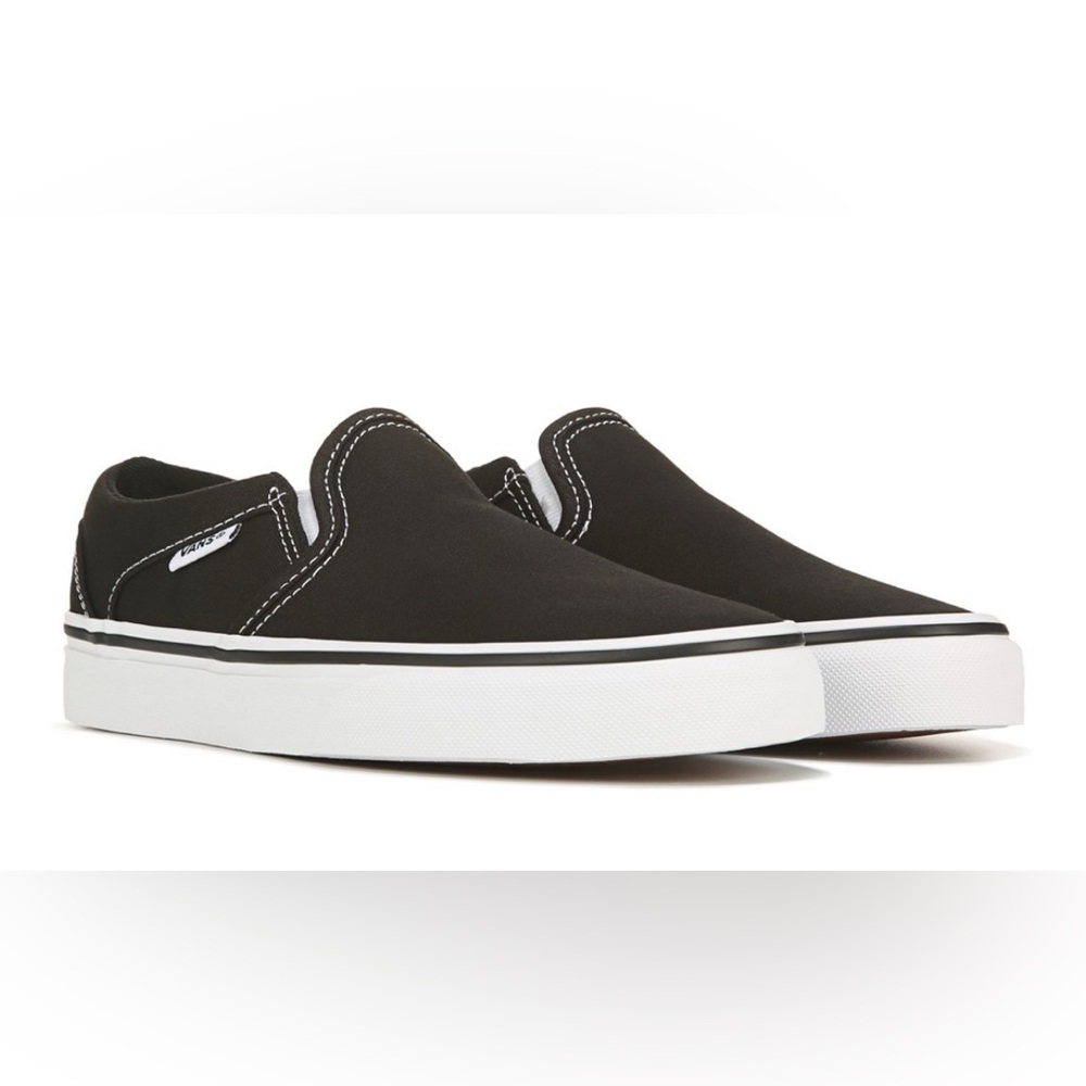 Vans Asher Slip On Sneaker, size 7.5 (W)/ size 6.0 (M)
